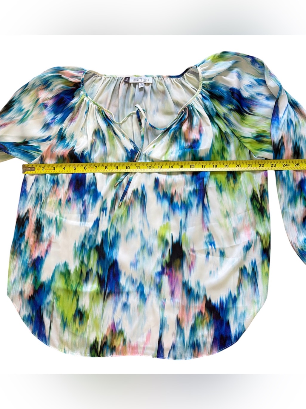 Jennifer Lopez Women’s M Abstract Watercolor Chiffon Tie Keyhole Peasant Blouse — image 3 of 8